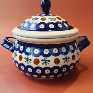 Boleslawiec Hand Made Polish Pottery Lidded Handled Bowl Marked